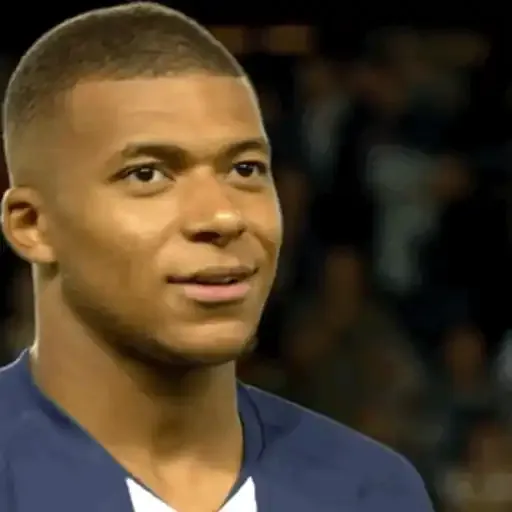 Kylian Mbappé ⚽️🏟 MOV 14