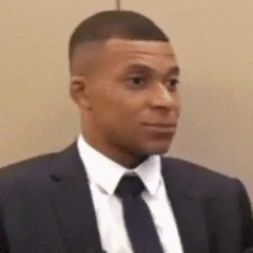 Kylian Mbappé ⚽️🏟 MOV 3