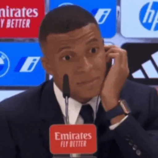 Kylian Mbappé ⚽️🏟 MOV 1