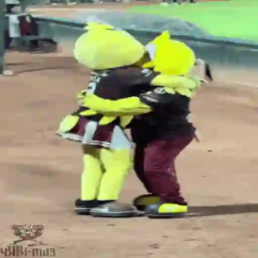 Mascotas Pollo y Pia Algodoneros Unión Laguna⚾֍1🇲🇽Movi 10