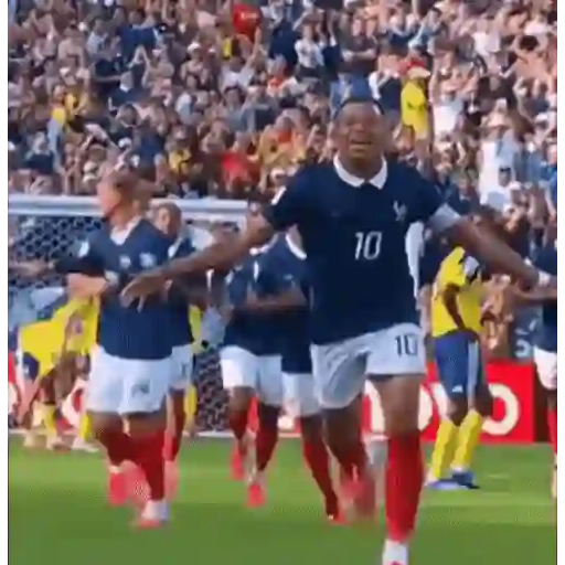 Kylian🇨🇵 🧸🇲🇽 21