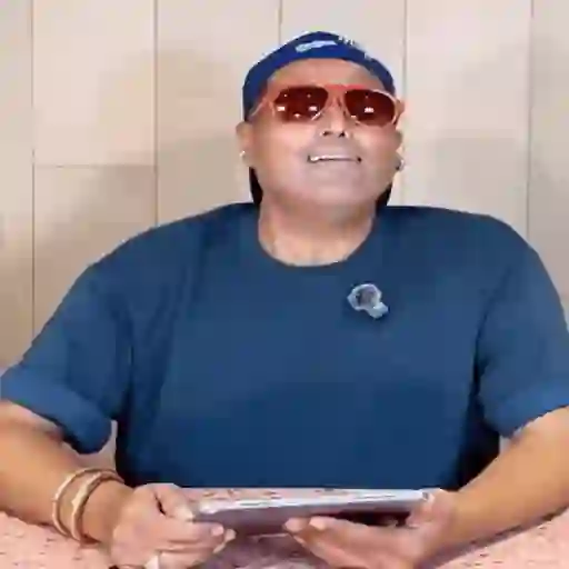 Aldo Rendón🤓1🇲🇽Movi 18
