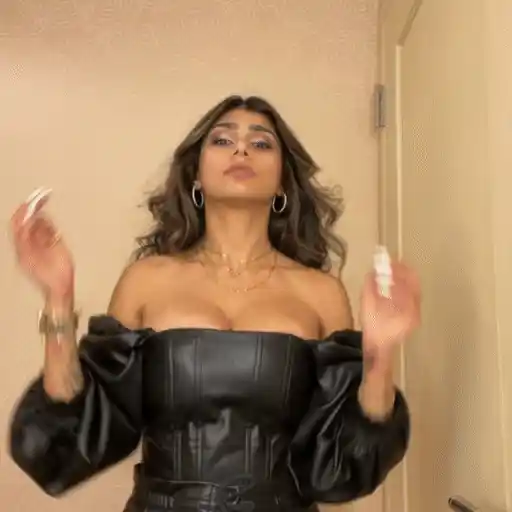 🌸MIA Khalifa🔞🔥°mov 29