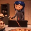 🙎‍♀️cσɾɑɭıռε y ɭɑ ρυεɾŧɑ sεcɾεŧɑ💜 MOV 5