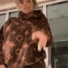 KAROL G Mov 22