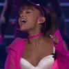 Ariana Grande 23