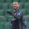 Famous Football  Mov 17