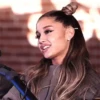 Ariana Grande Mov 9