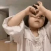 Niña Coreana Animada 13