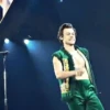 ️Harry Styles Mov  ️ 17
