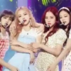 Black Pink Mov 23