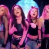 Black Pink Mov 24