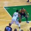 GIANNIS ANTETOKOUNMP.MOV 11