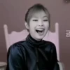 ``jennie`` 6