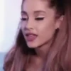 Ariana Grande 3 mov 9
