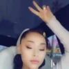 Ariana Grande 3 mov 16