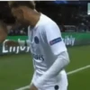 Neymar Jr. 1 mov 7