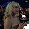 Sabrina Carpenter 6