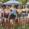 Dua Lipa 5 mov 8