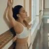 Dua Lipa 1 mov 14