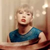 Taylor Swift 18