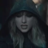 Taylor Swift 27