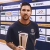 Messi 25