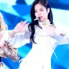 Dança jennie 💃 19