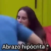 Abrazo hipócrita *