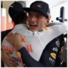 Big hugs 24