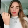 👩🏻 Kimberly Loaiza 💋 11