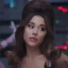 Ariana Grande 2 mov 7