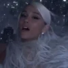 Ariana Grande 2 mov 14