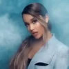 Ariana Grande 2 mov 16