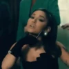 Ariana Grande 2 mov 26