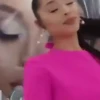 Ariana Grande 1 mov 5
