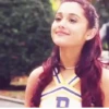 Ariana Grande 1 mov 16