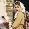 Ariana Grande mov 14