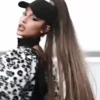 Ariana Grande mov 15