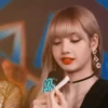 Lisa BlackPink 20