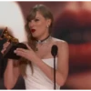 Taylor Swift Grammys 🎶 14