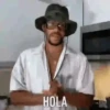 HOLA