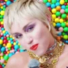Miley Cyrus 29