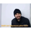Delii evi başımıza yıktın delii!