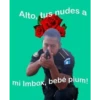 Alto, tus nudes a
mi Imbox, bebé pium!