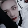 - hyunjin` 16