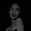 JENNIE 16