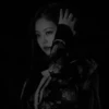 JENNIE 19