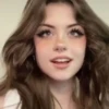 Elona being Hannah 18