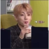BTS (2) 7